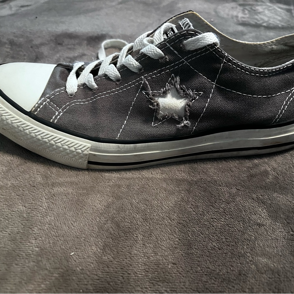 Converse One Star Gray Star Sneakers
